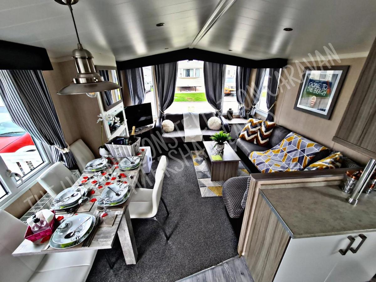 Tattershall Luxury Hot Tub Caravan ภายนอก รูปภาพ