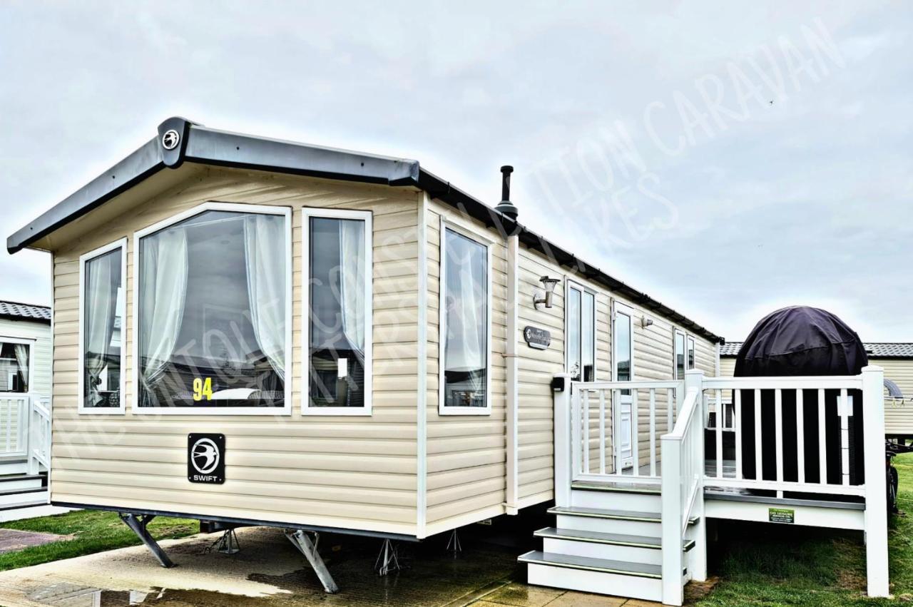 Tattershall Luxury Hot Tub Caravan ภายนอก รูปภาพ