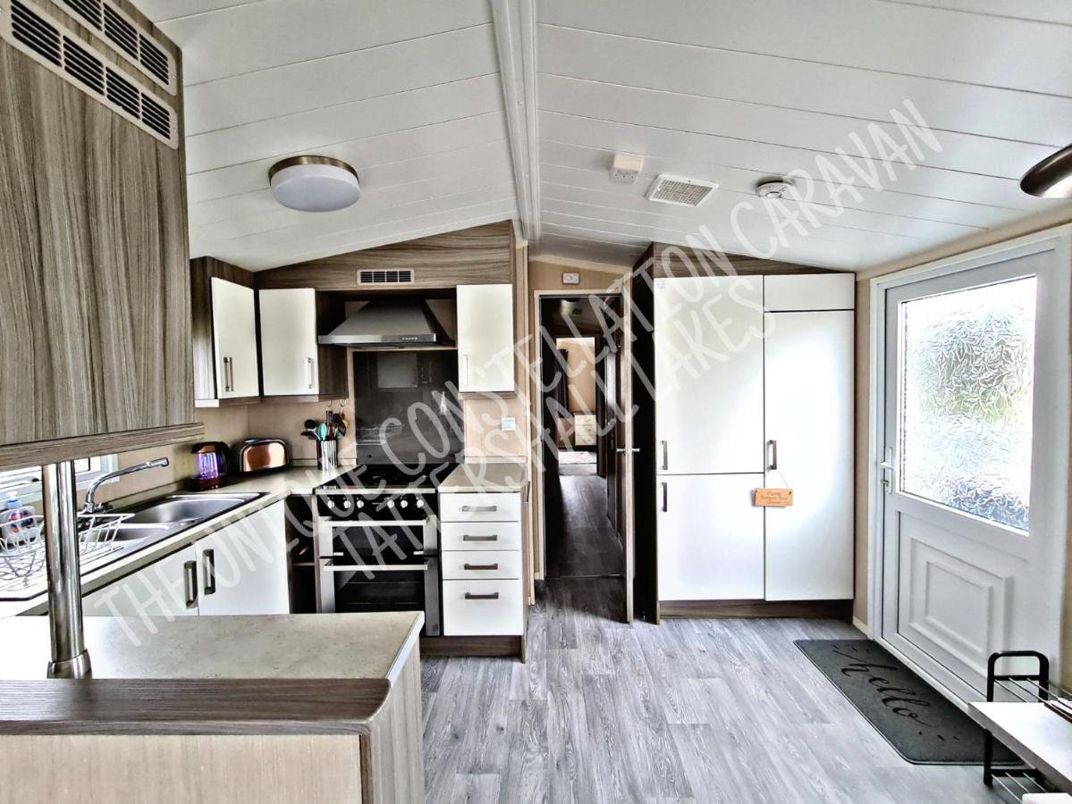 Tattershall Luxury Hot Tub Caravan ภายนอก รูปภาพ